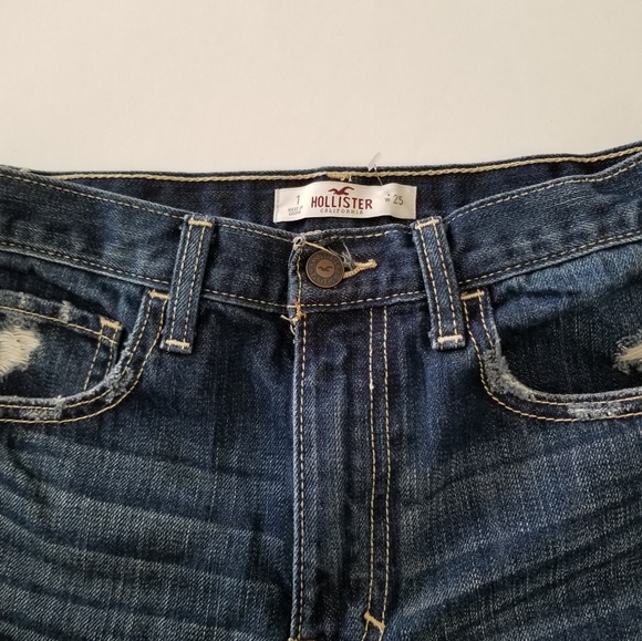 HOLLISTER DISTRESSED JEAN SHORTS - Picture 3 of 4